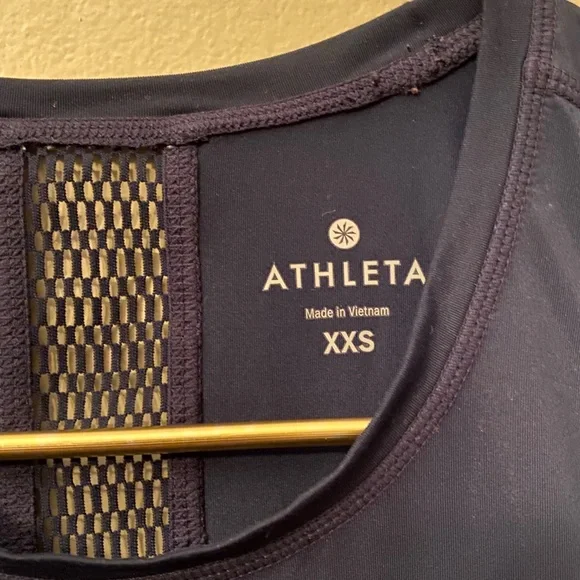 Athleta - Picture 3 of 4